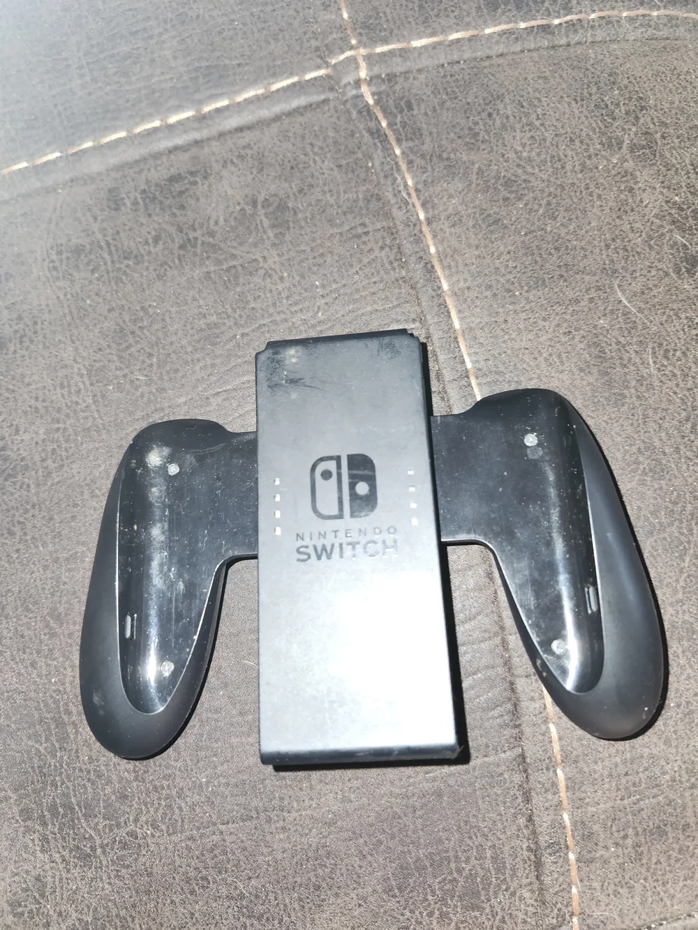 Nintendo Switch Black Joy-Con Grip Adapter